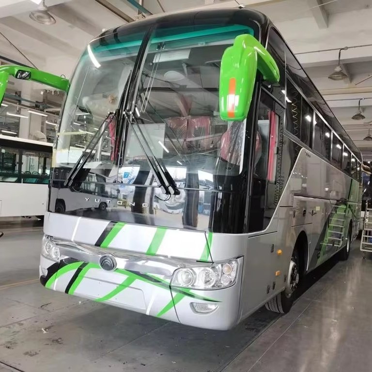 50 Seats 53 Seats ZK6122 ZK6128 Coach Bus With USB Port and Refrigerator